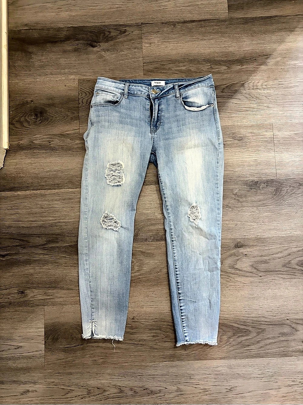 Kensie Distressed Skinny Jeans in Blue